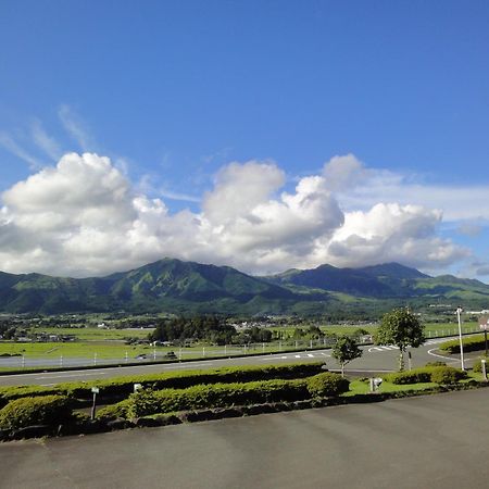ホテル 四季の森 阿蘇市 エクステリア 写真